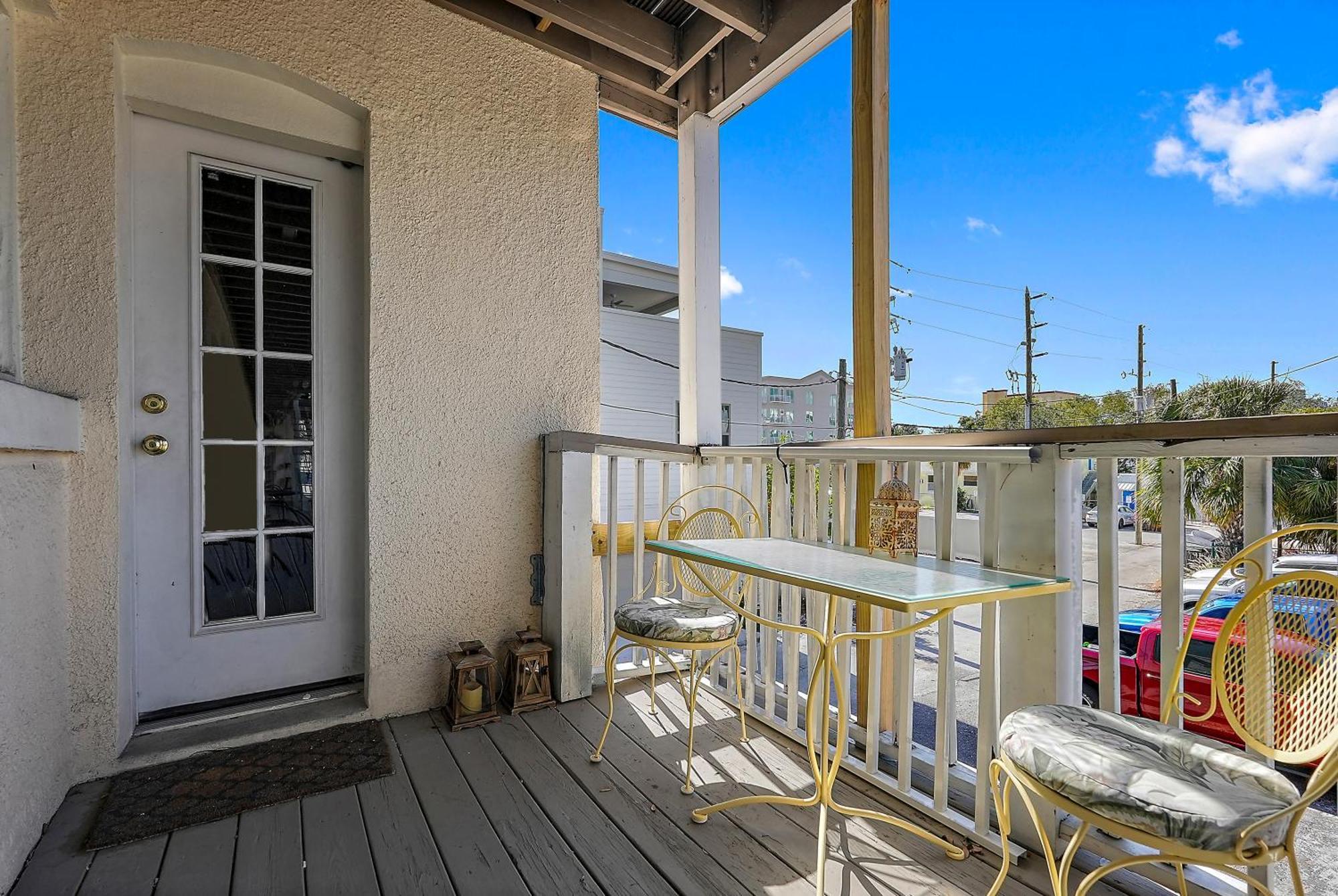 Retro Retreat In Dtsp - Explore The Downtown Area St. Petersburg Bagian luar foto